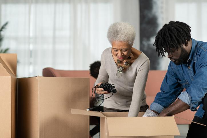 3 Considerations Before Your Aging Parent Moves In