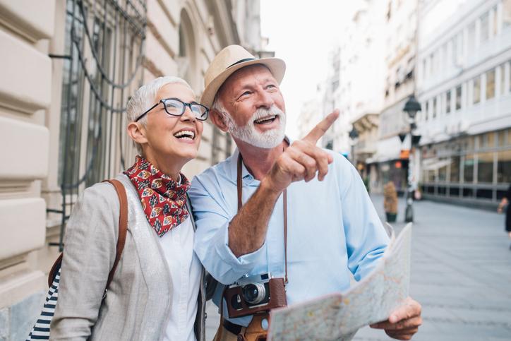 Safe Spring Travel Tips for Seniors: How to Plan a Healthy and Enjoyable Trip
